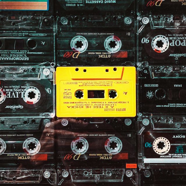 Analogové kazety | foto: Vova Krasilnikov,  fotobanka Pexels