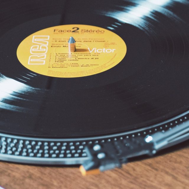 Jazz Sampler | foto: Luana De Marco,  Fotobanka Unsplash,  CC BY 2.0